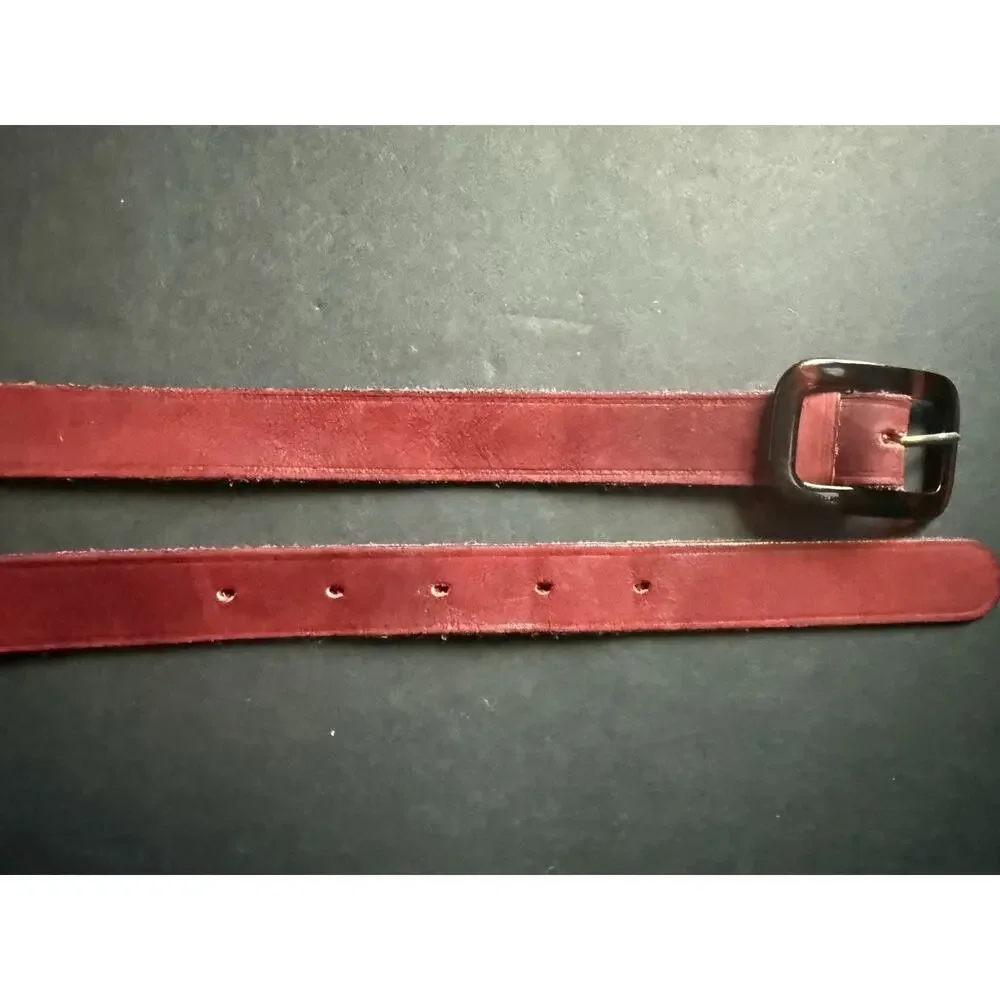 Vtg. Womens Belt Suede Leather Burgundy Boho Career Classic 80s 90s Y2K Mod